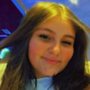 Meet your Posher, Yolanda